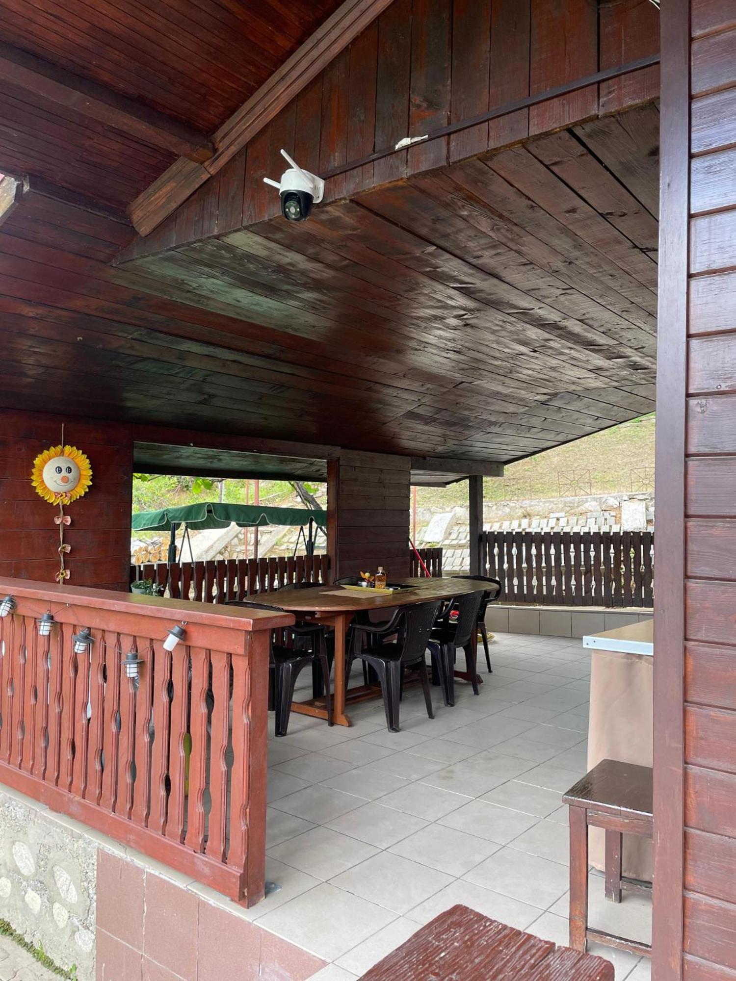 Villa Casa Melania Ieşelniţa Exterior foto